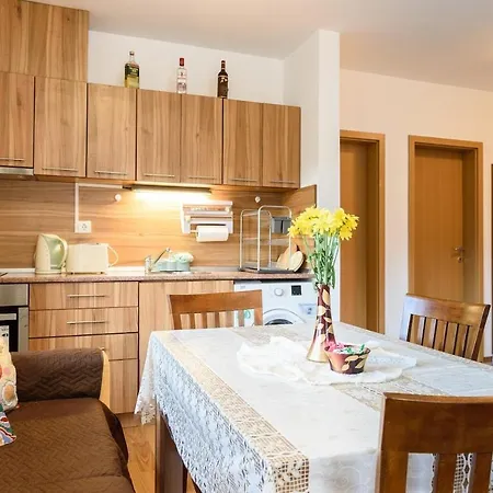 아파트 Niki's Cosy Place